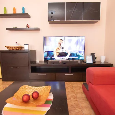 Lägenhet Tirana Central Apartment