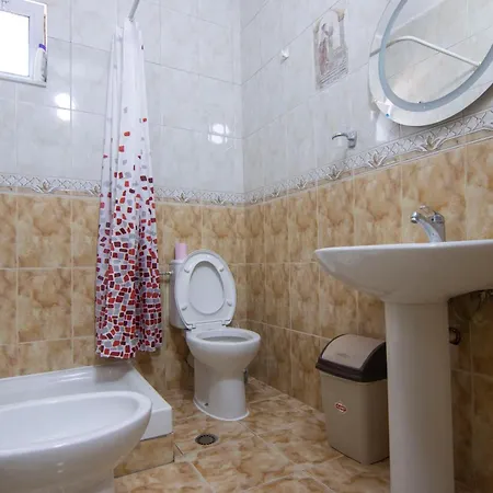 Tirana Central Apartment Lägenhet *