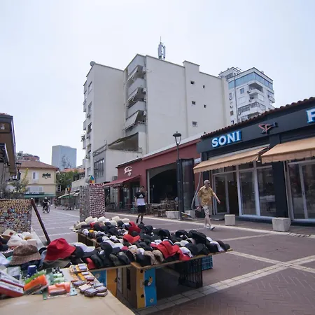 דירה Tirana Central Apartment טיראנה