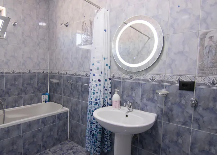 דירה Tirana Central Apartment *